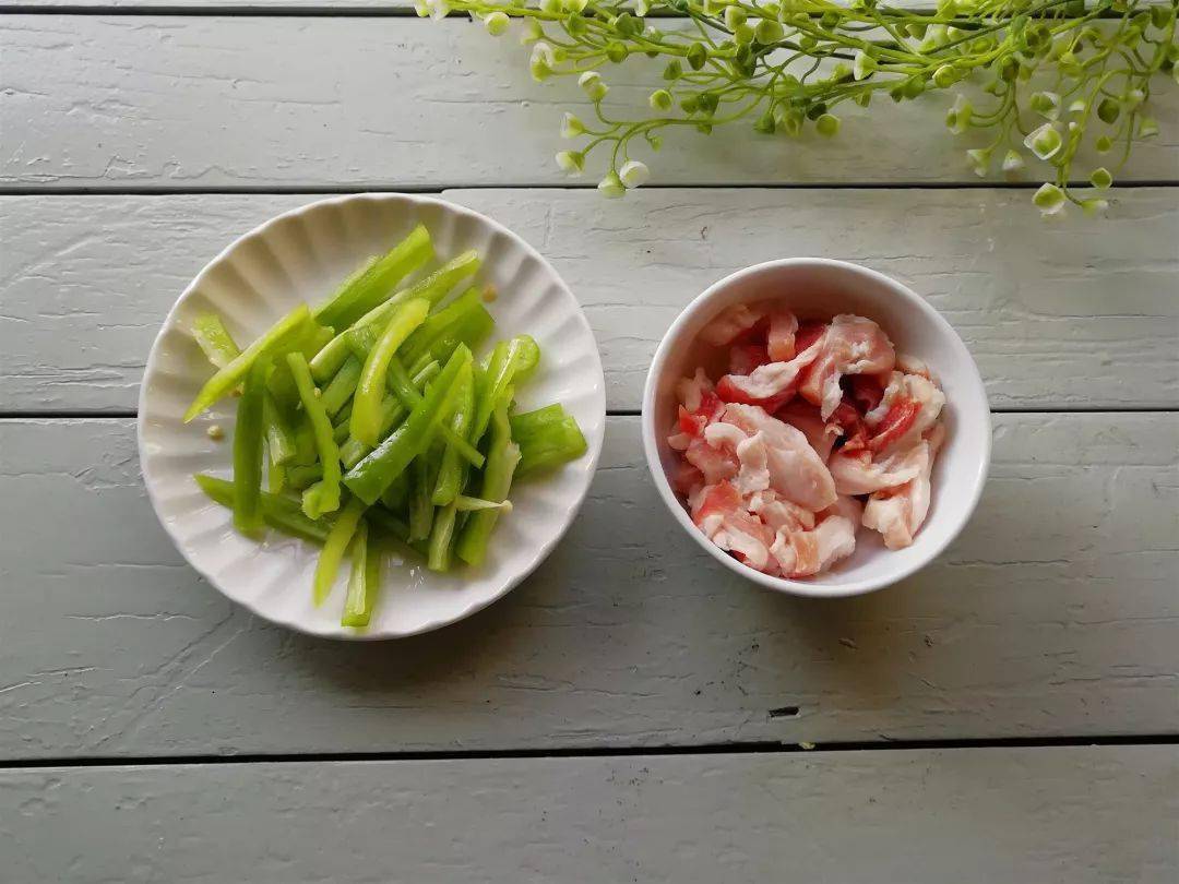 做法|一道好吃又下饭的做法，特别简单红烧腐竹