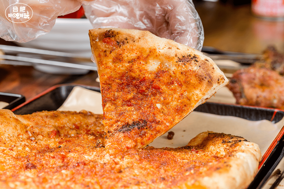 烤肉|来晚只能坐门口吃！这家要靠抢才能吃到的新疆烤肉