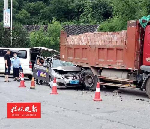 痛心!桂林全州一小轿车与大货车相撞致2死2伤