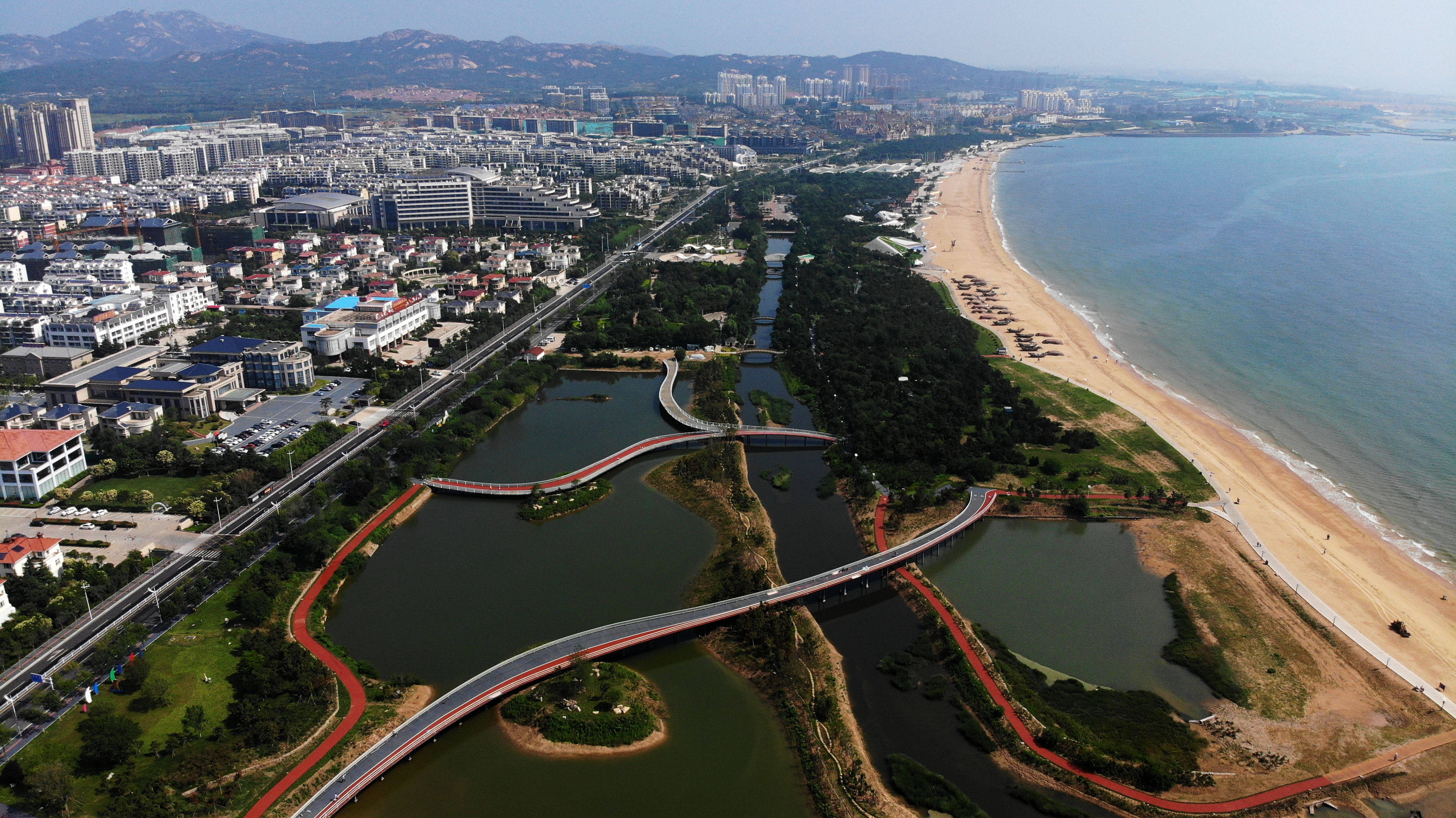 日照"绿丝带"扮靓城市阳光海岸线