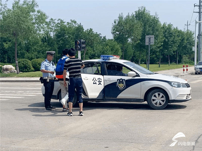 余名|潍坊三千余名公安民警分秒必争护航高考