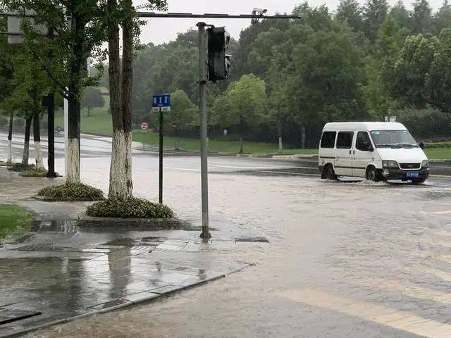 黄色|杭州发布洪水黄色预警 洪峰预计明早6点抵达闸口站