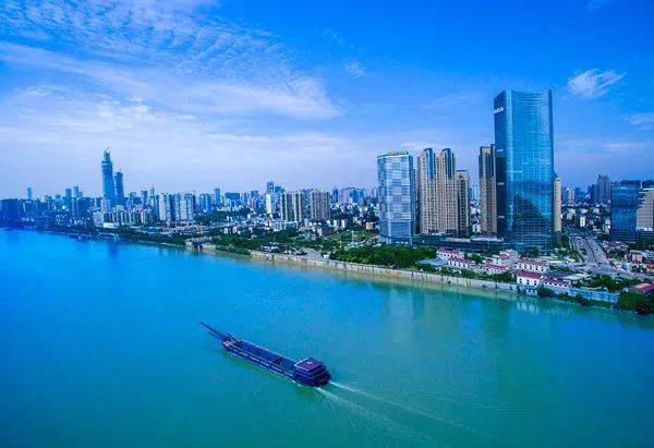 炒房客|“房价洼地”长沙，是如何占领幸福感“高地”的？