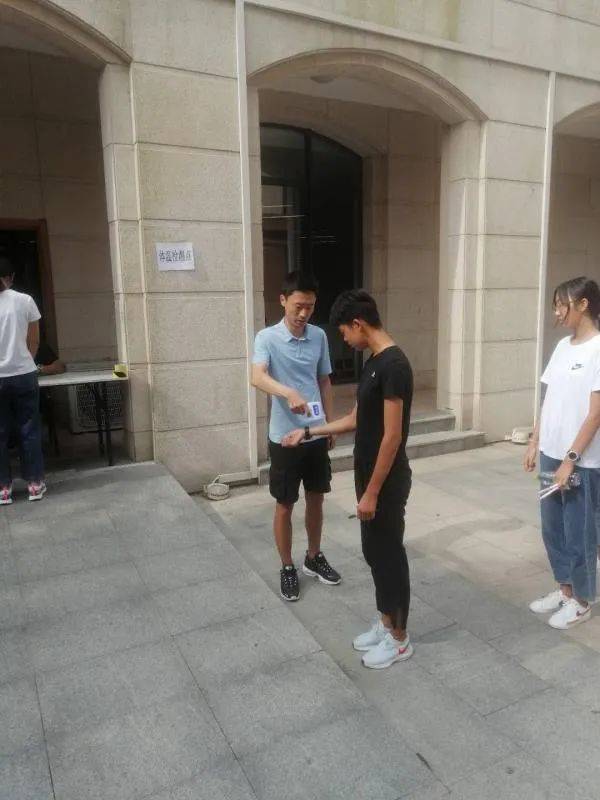 市体校|周密安排、细致保障！市体校中专招生文化考试举行