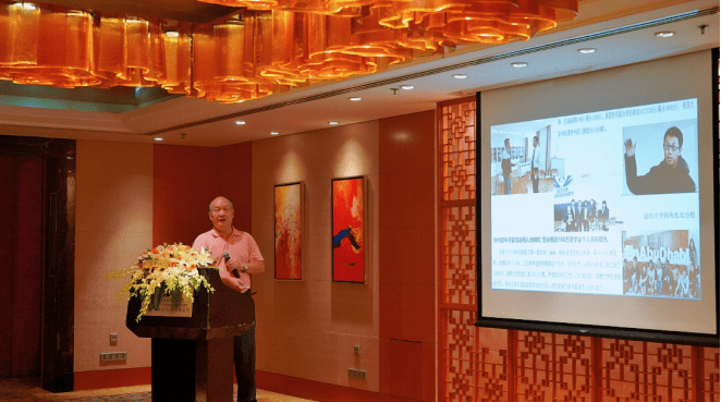 教育|揭秘疫情之下未来教育新走向：家校共育将成为教育治理的主阵地