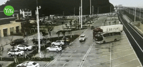 孩子|【1024提醒】驾车带孩子出游，要警惕这几个安全风险 ！