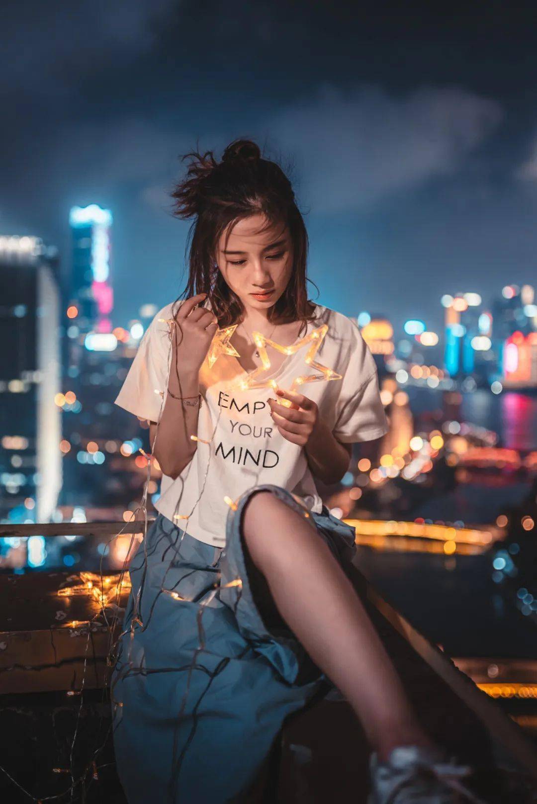 进行|广角逆光高低调小清新夜景人像宠物鸟等，29种题材拍摄技巧