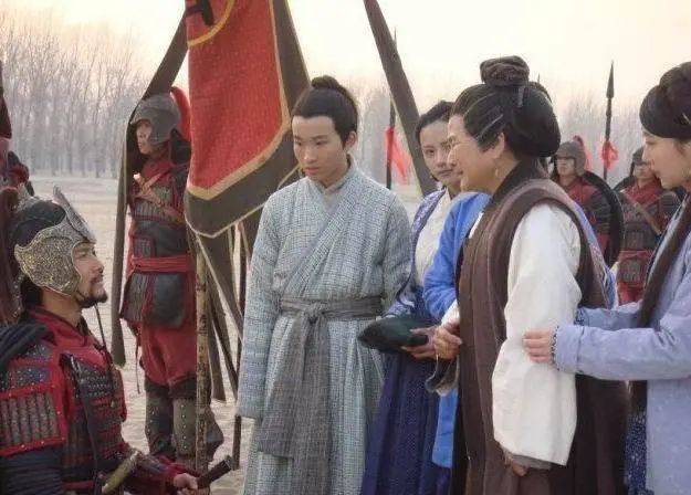 军属|从一桩岳家军“风月案”，说中国古代军属中的女人们