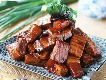 全家人|真好吃!简单全家人都抢着吃!美味的五花肉