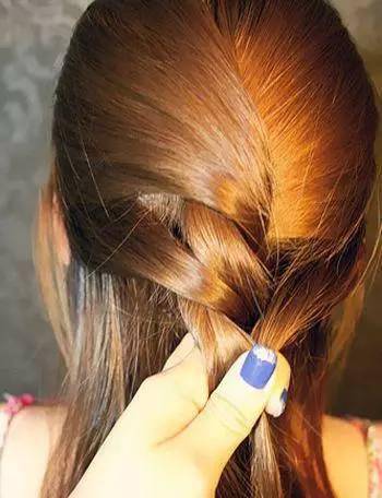 女人|女人出门这样扎头发,简直太棒了!