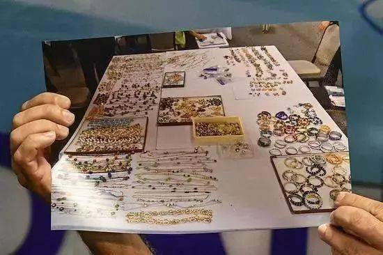 珠宝|马来西亚“范冰冰”:拥有12000件珠宝和全球最多爱马仕!难怪被抓!