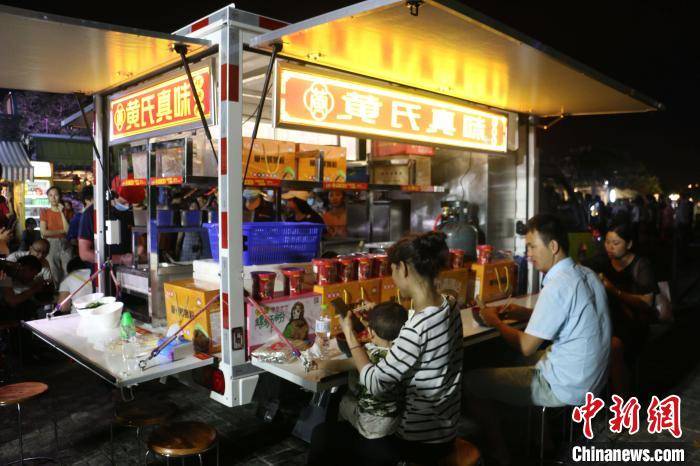 广西车企打出“组合拳” 螺蛳粉与夜市神车一起