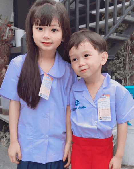 Onew|泰国6岁小萝莉凭借一组照片火爆ins，网友直呼：又来骗我们生女儿！