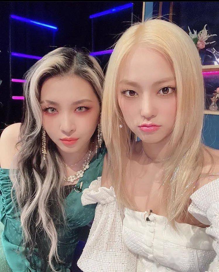 刘海染|看了王一博的新发色,我又动心了…