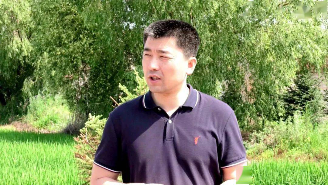 李伟峰检查指导农业生产工作