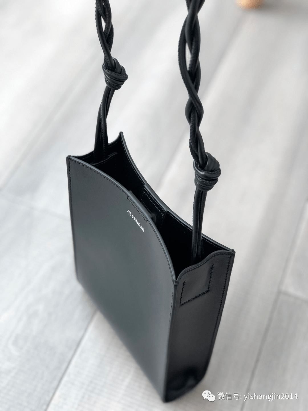 Tangle|团购 | 此生必收单品:极简美学代表作JS扭结相机包