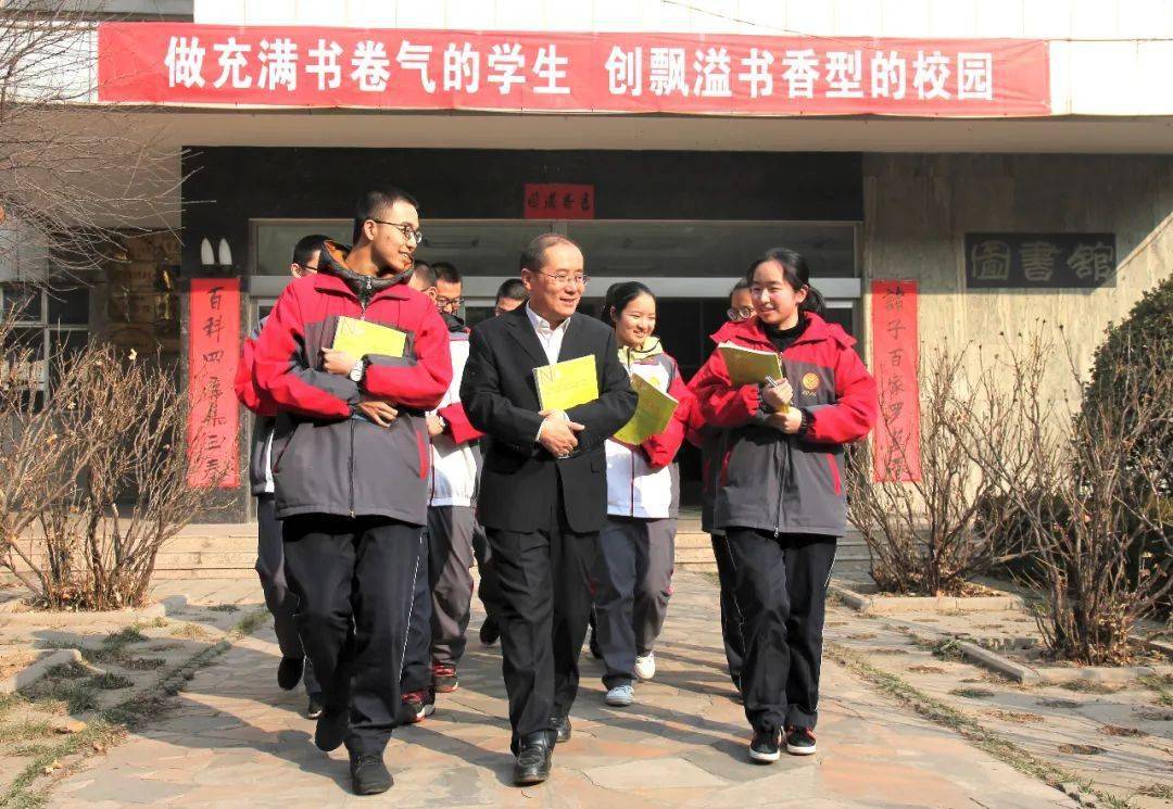 感动山西十大人物—许军则:辛勤园丁,桃李争荣满山红(附视频)_教育