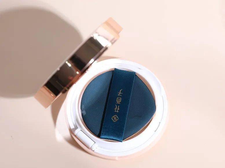 气垫|想碾压大牌还缺点实力，这届国货气垫全部翻车？