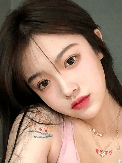 cr|比起渣女妆,这个欲而不骚的妆容才是高段位吧!