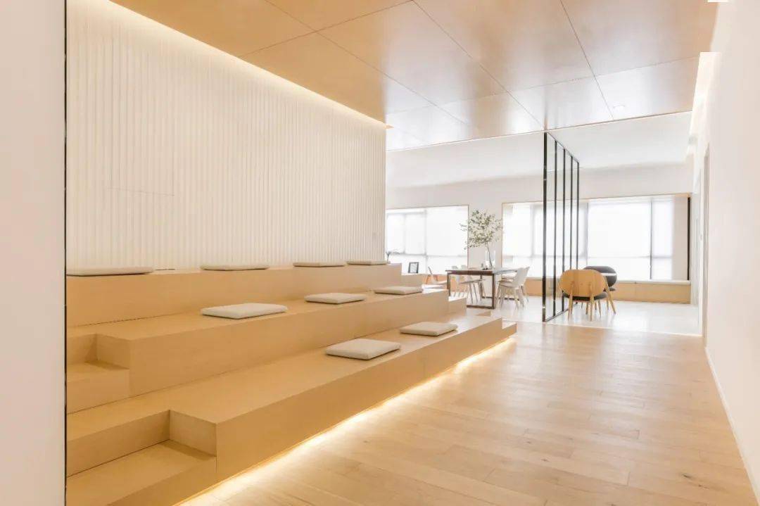 空间|如何成为办公空间设计界中的一股清流？| FF STUDIO【办公室装修V1366期】