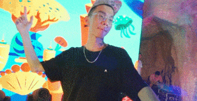 5小时的水上乐园,千人比基尼 水上电音狂欢