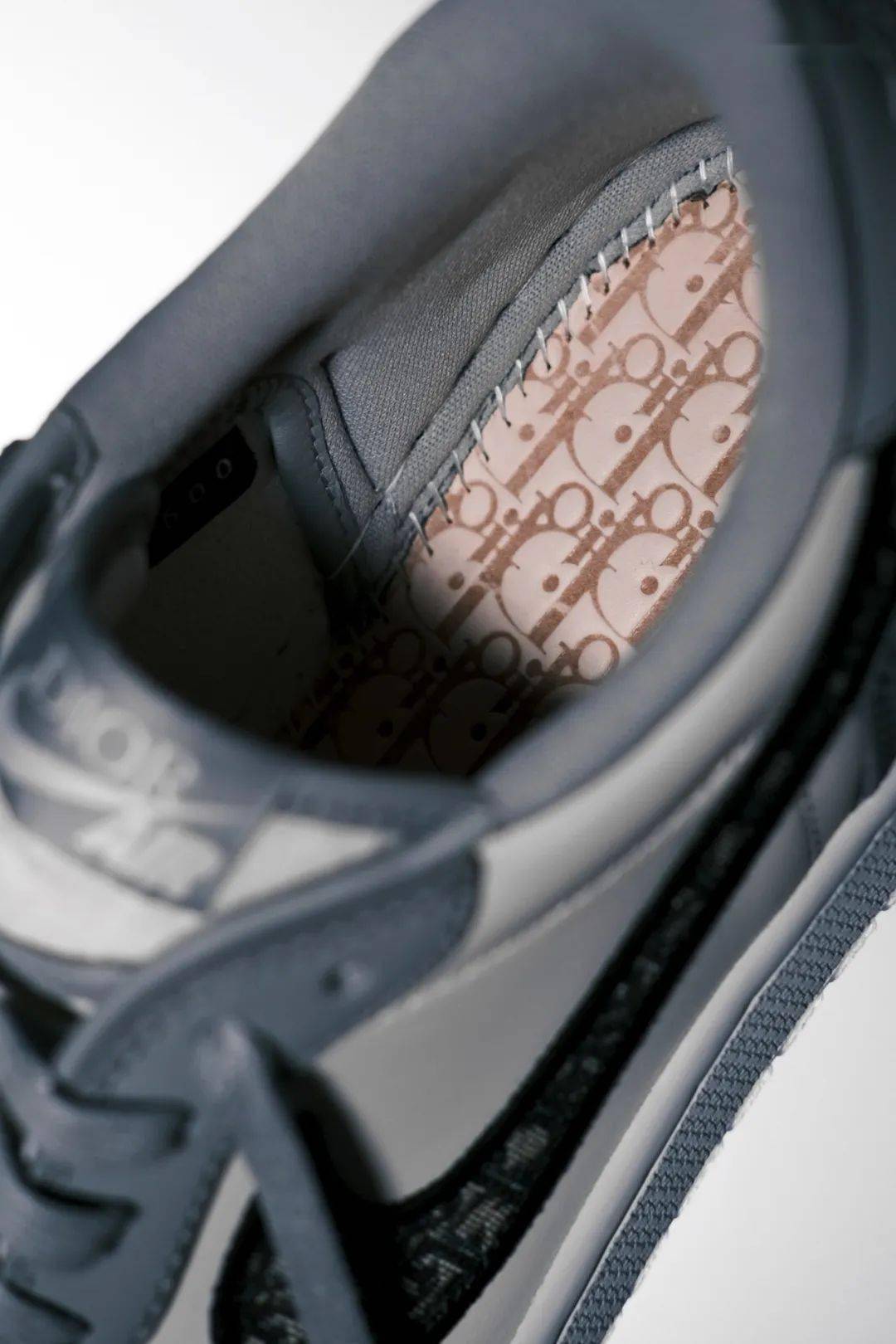 登记|Air Dior 全球超 500 万人登记抽签，有抽到你吗？