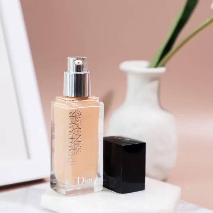 测评|10款热门粉底液测评!Dior居然输给了100+的开价品牌?