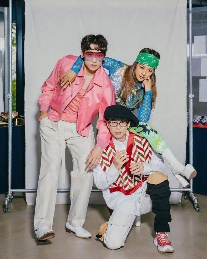 全团|10年霸凌事件再升级！取关另两名队员，一人灭全团的节奏？