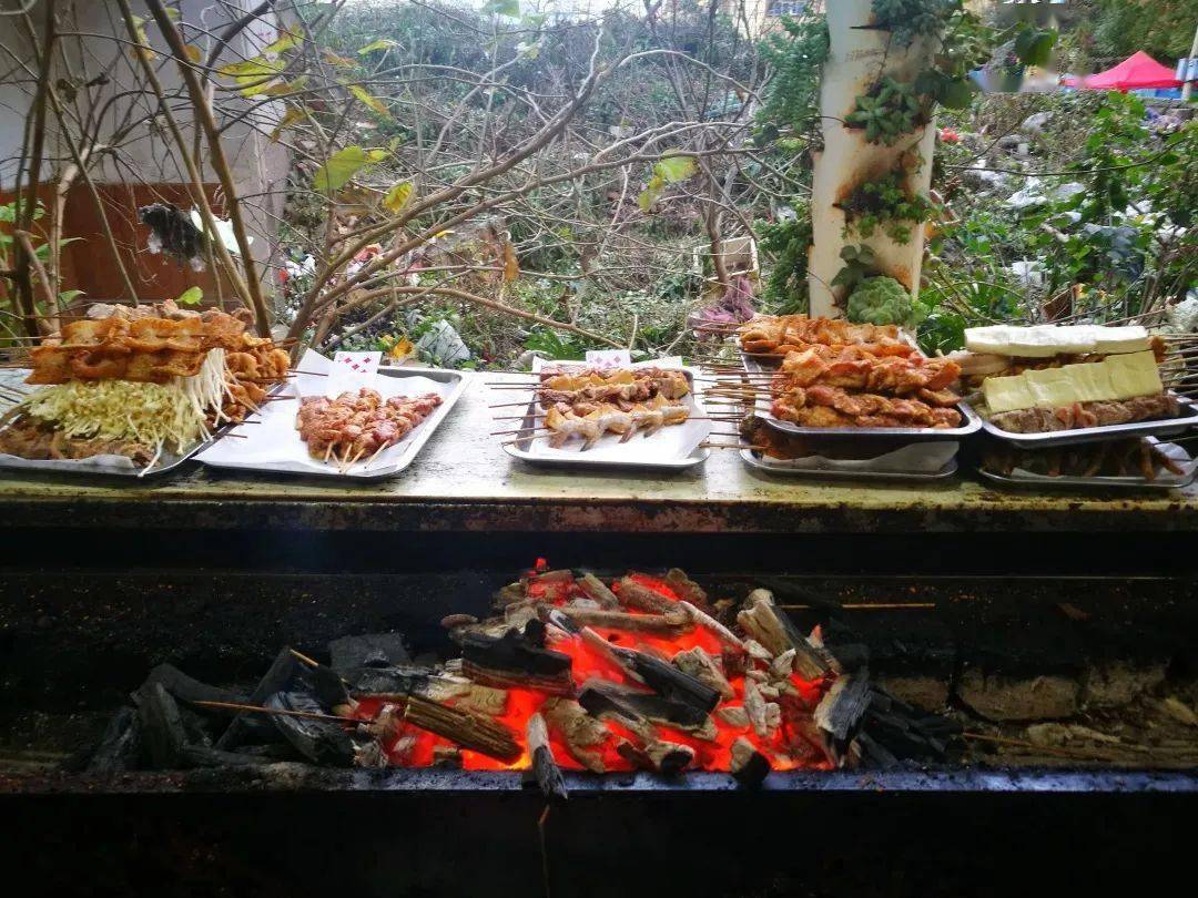昆明|竟然让外卖小哥跑断腿这几家“凹糟”烧烤店