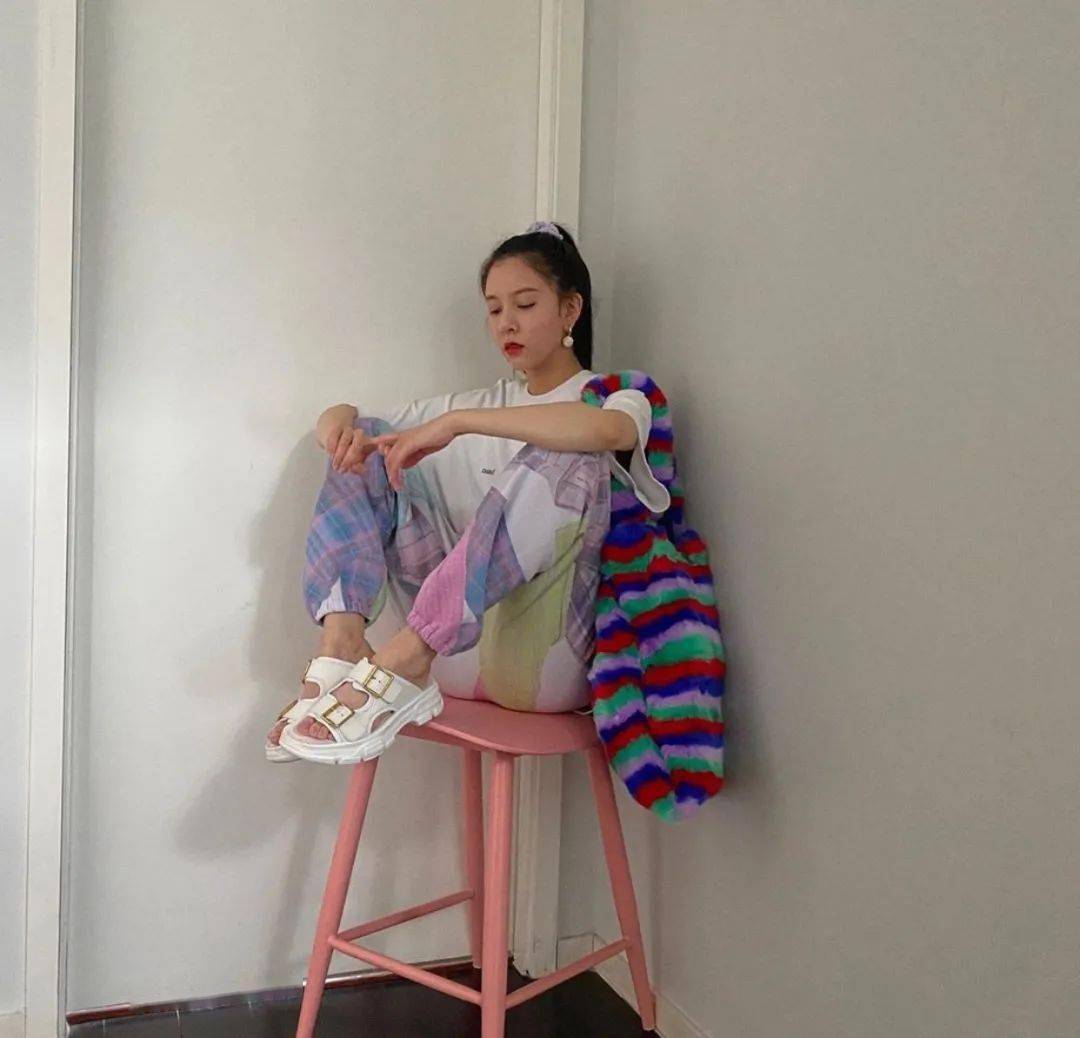 包包|平价好看不吃土!百元get攒足夏日仪式感的时髦包包!