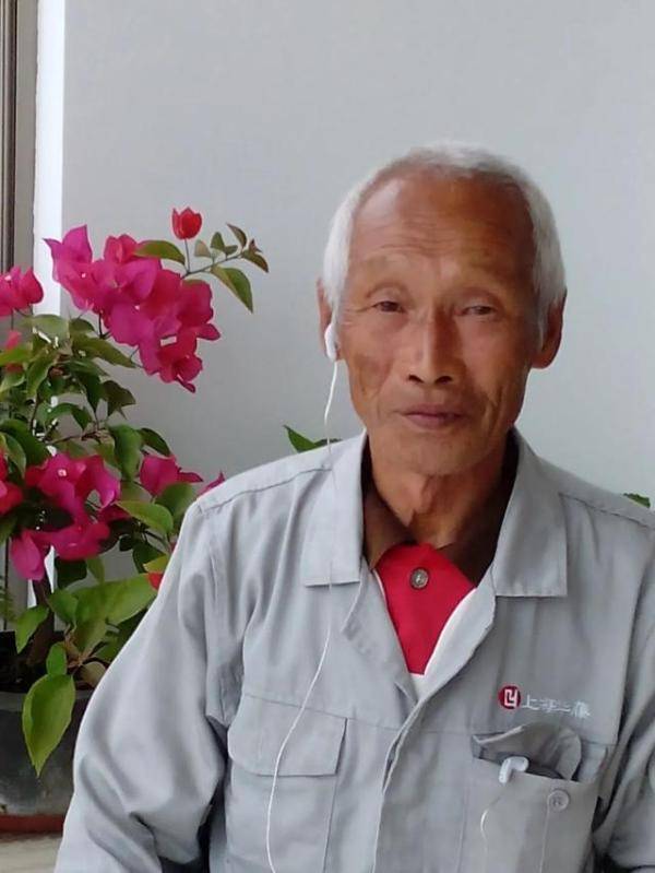 为保护|痛心！为保护公共财产挺身而出，这位八旬老人再也没有醒来