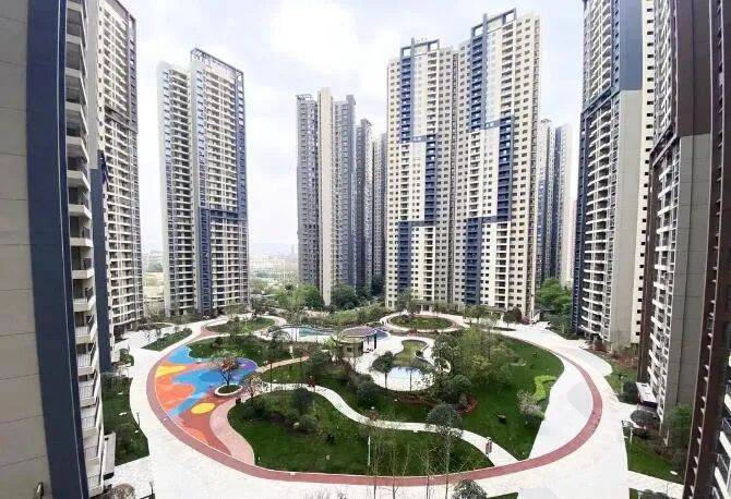 楼盘|5.8万人抢774套房源，成都再现“万人摇”网红楼盘