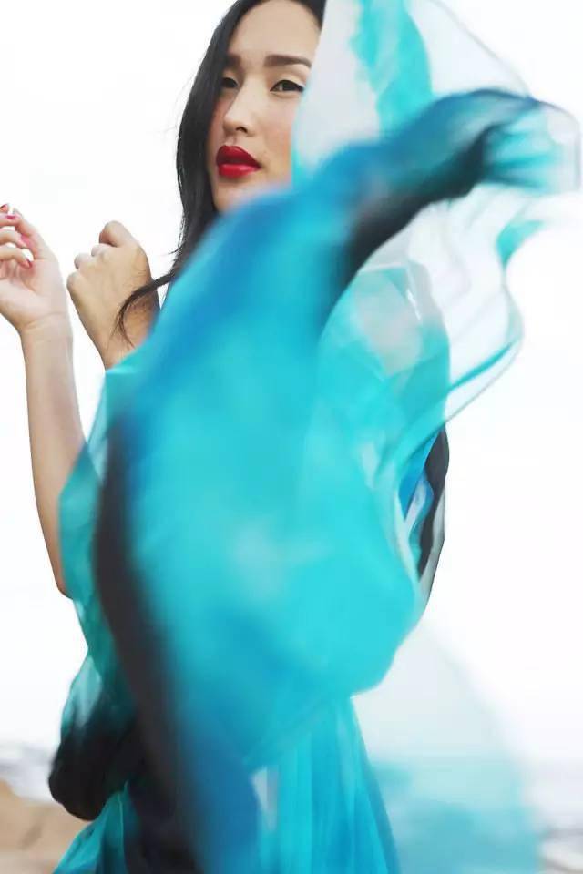 肤色|她们皮肤不白 也照样很美