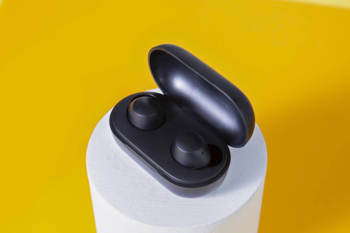 耳机|小米有品众筹分体式降噪耳机：主动降噪+长续航