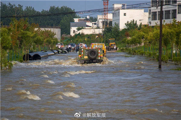王家坝|第71集团军某旅挺进王家坝