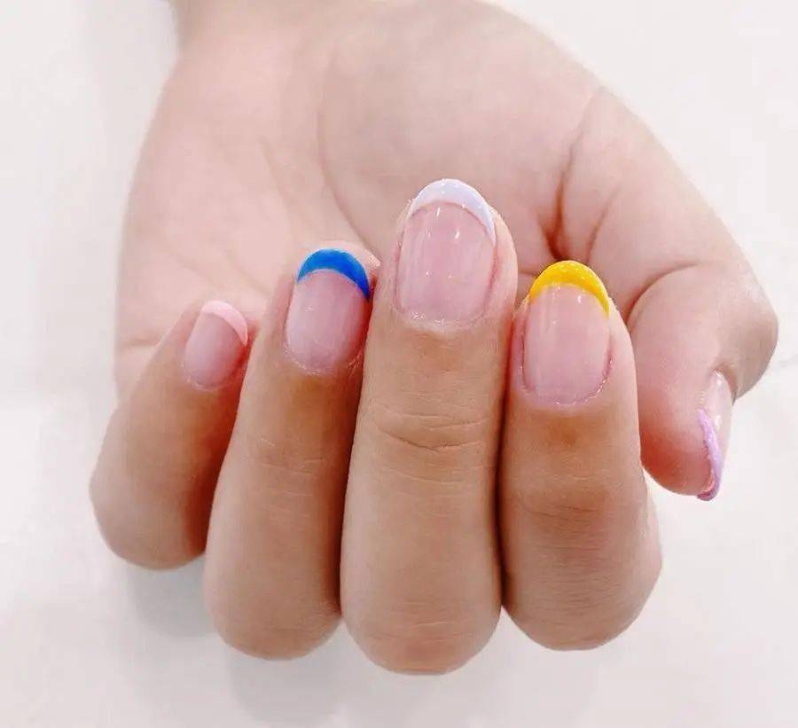 指尖|潮流美甲，藏在指尖的优雅艺术