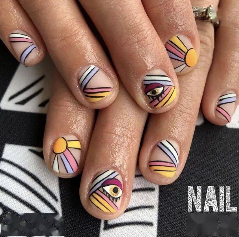 指尖|潮流美甲，藏在指尖的优雅艺术