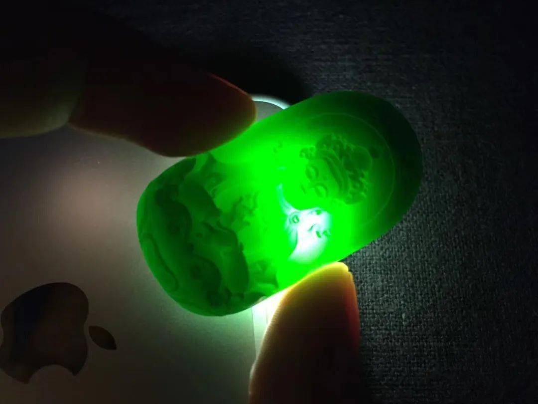 突破|黄金涨至1870美元上方 可能突破2000美元大关