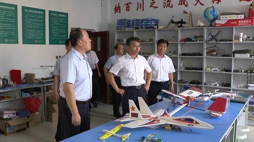 河口|东营市河口区委书记赵书刚调研教育工作