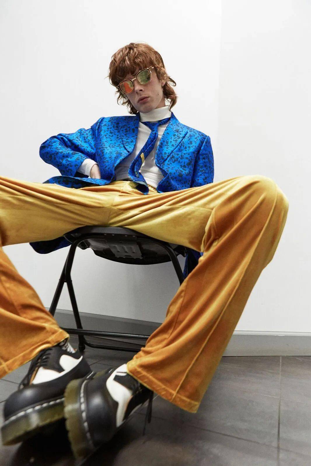 衣柜|“无性别穿搭”正当时,从另一半的衣柜里穿出时髦