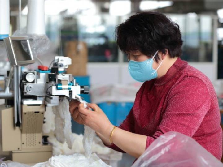 生产|小袜子套上大数据，这里的新旧动能转换有看头