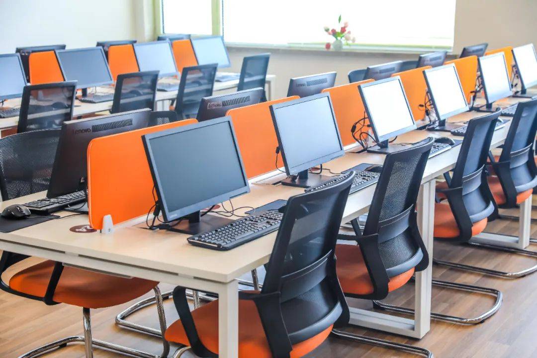 齐鲁|家政也能很“专业”！济南阳光职业中等专业学校招生啦！