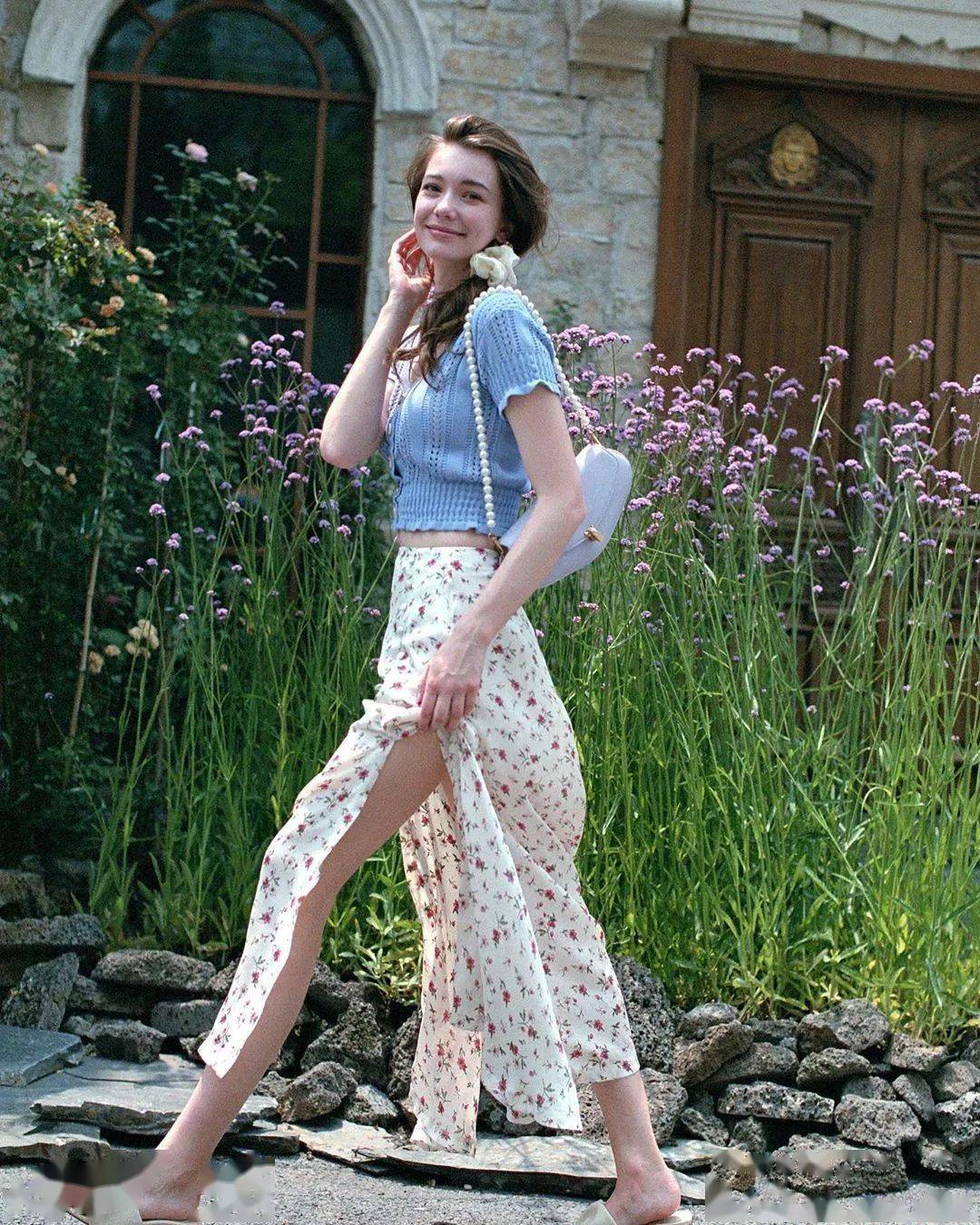 Louise|浓 颜 系 美 人，绝！