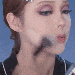 关晓彤|谁还不是个小公主呐？钟楚曦、关晓彤COS的公主妆，我们也能行~