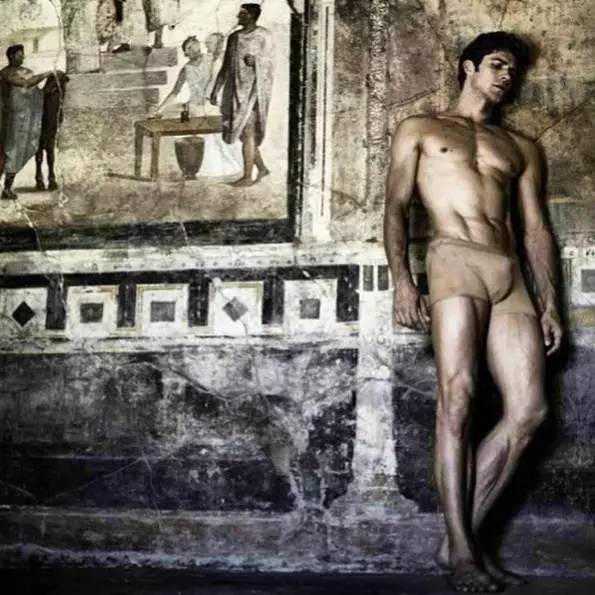 罗伯托·波雷|这个舞台上的王子,绝对秒杀一切小鲜肉!