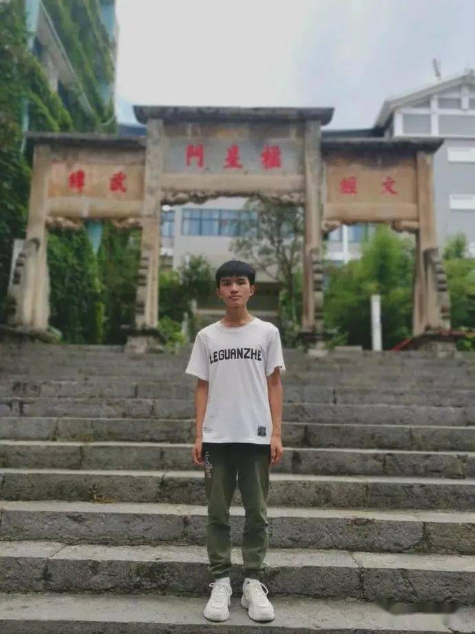 2020贵州兴义八中全_喜报!兴义八中,兴义一中等2020届高考情况汇总!