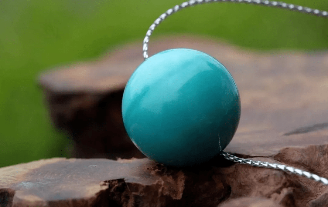 珠宝|杨杨：珠宝加荧光剂，戴久了毁容？业内潜规则，被我揭露了…