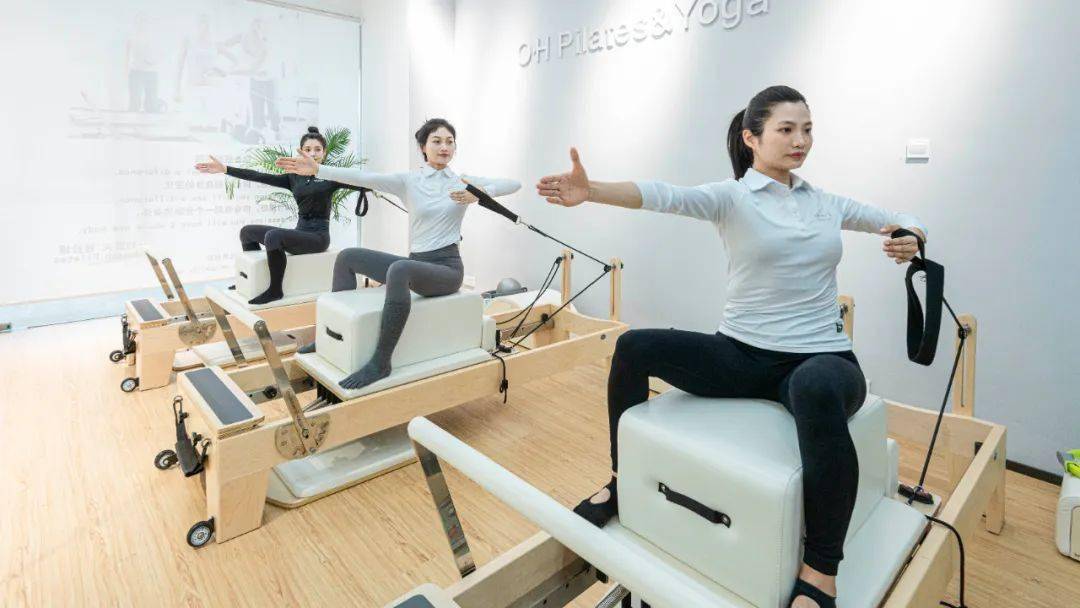 普拉提|“乘风破浪的姐姐们”疯狂痴迷？福州这家“大长腿训练场”我pick了！