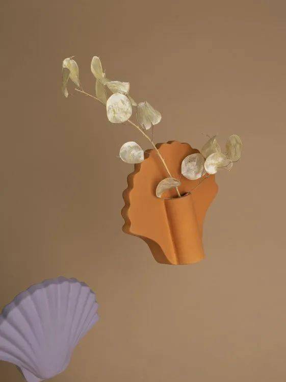 Helle|“长得这么好看，花瓶就花瓶吧”