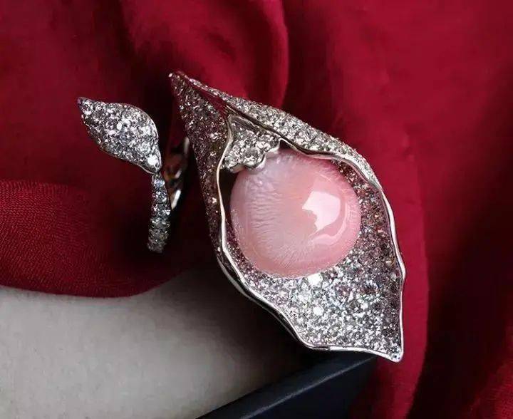 珍珠|这些世间罕见的珍珠，你拿着钱都买不到！